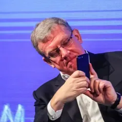 СВОБОДНЫЙ РАДИКАЛ