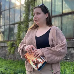 книжкова дегустаторка🍷📚